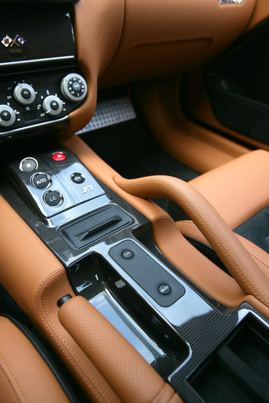  Ferrari 599 GTB Fiorano HGTE 2009 года  (фото 3 из 70)